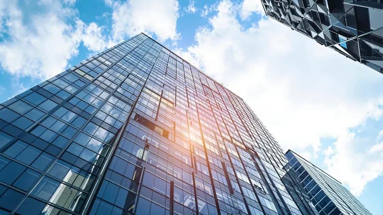 Financial Firms Essential Tech and Security Best Practices for Executive Assistants in 2025