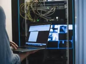 Server Support and Monitoring Services 2