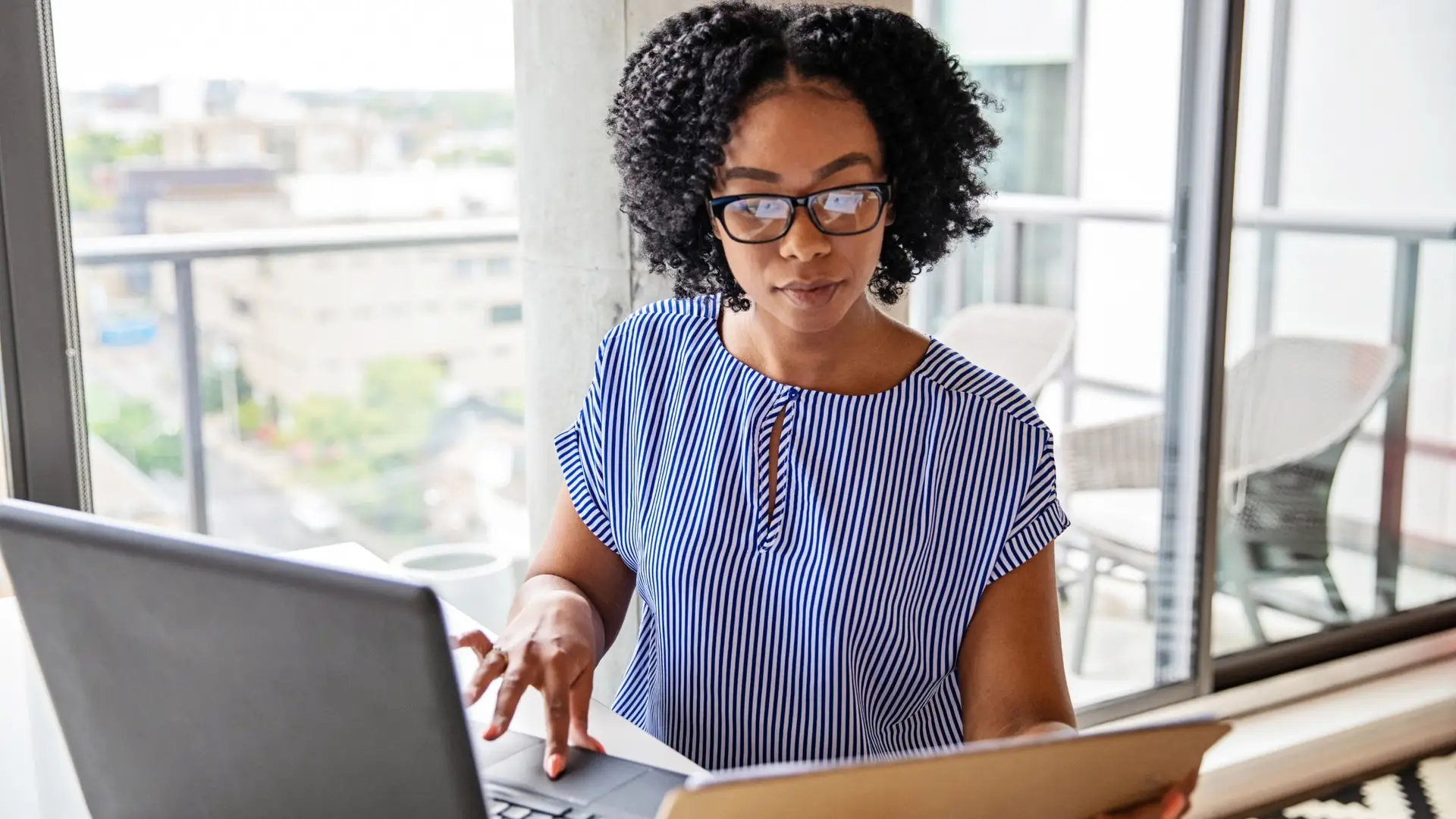 Top Tech Productivy Hacks for Busy Executive Assistants